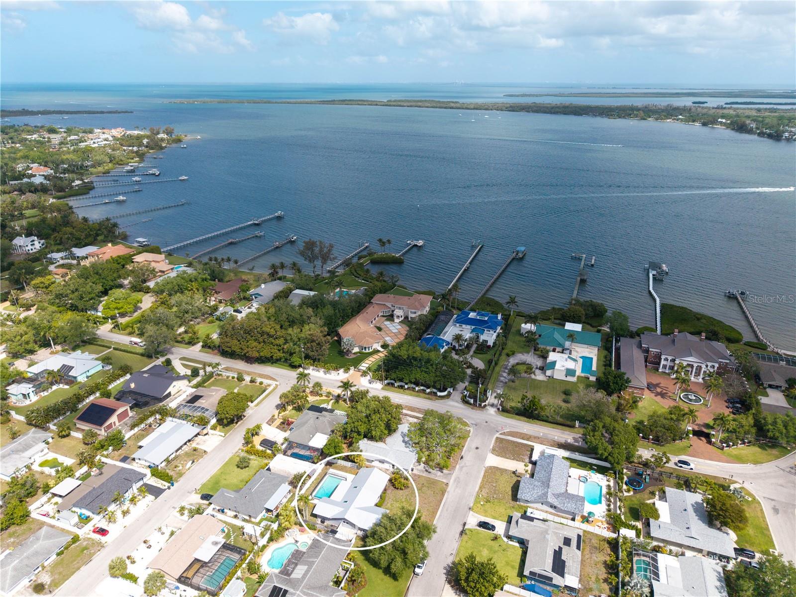 Image 34 of 40 For 1404 64th Street Nw