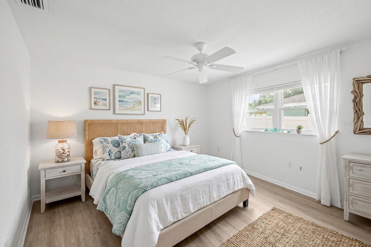 Image 6 of 40 For 1404 64th Street Nw