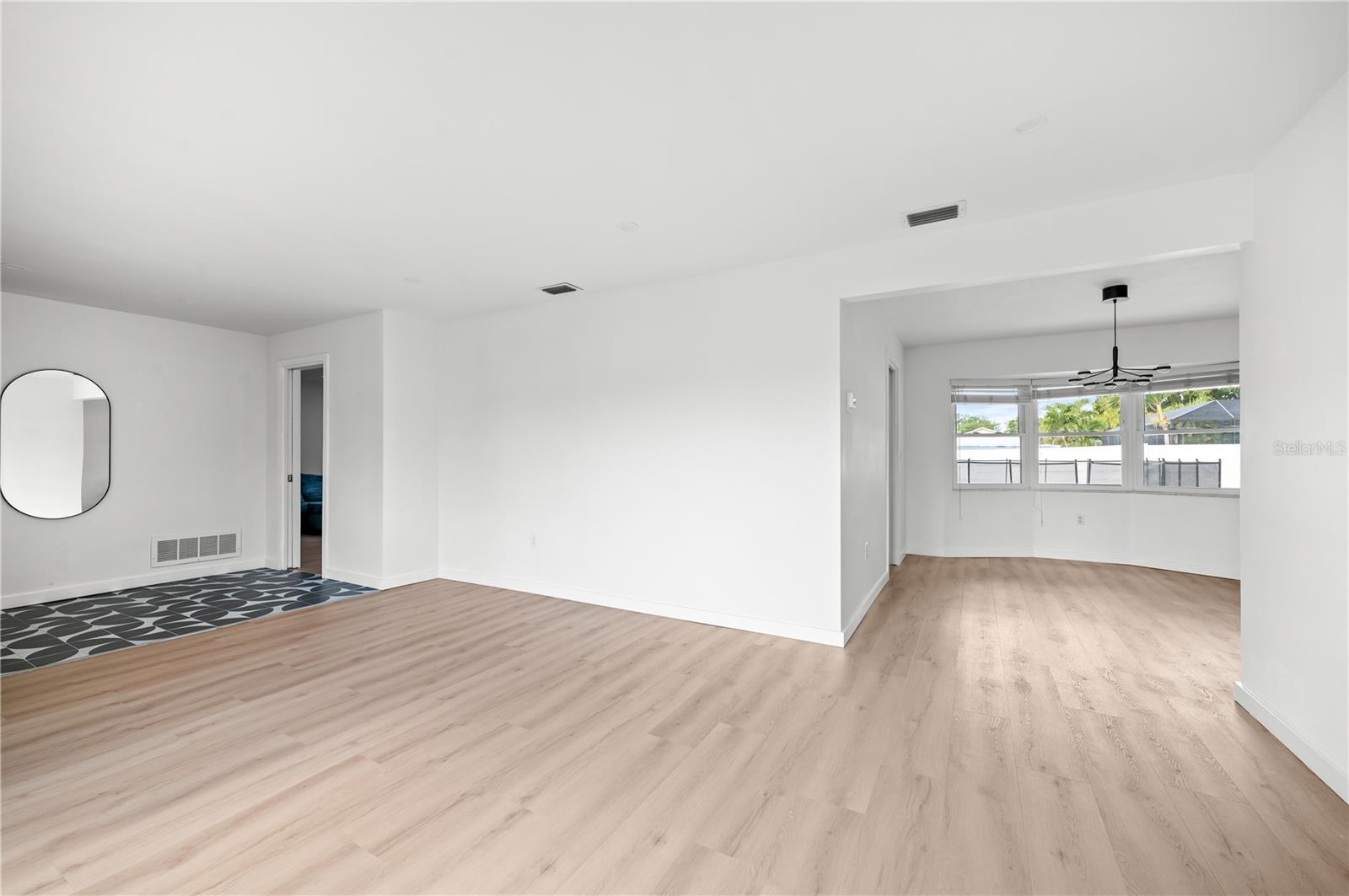 Image 9 of 40 For 1404 64th Street Nw