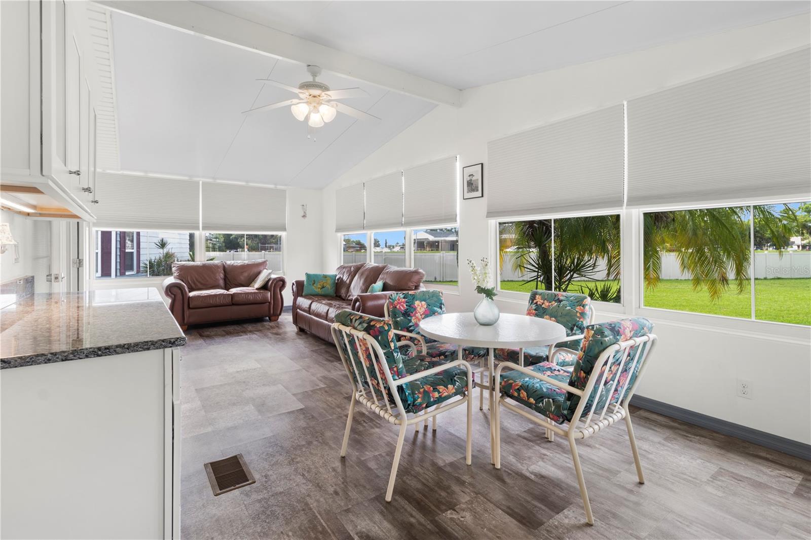 Image 18 of 52 For 117 Heron Court