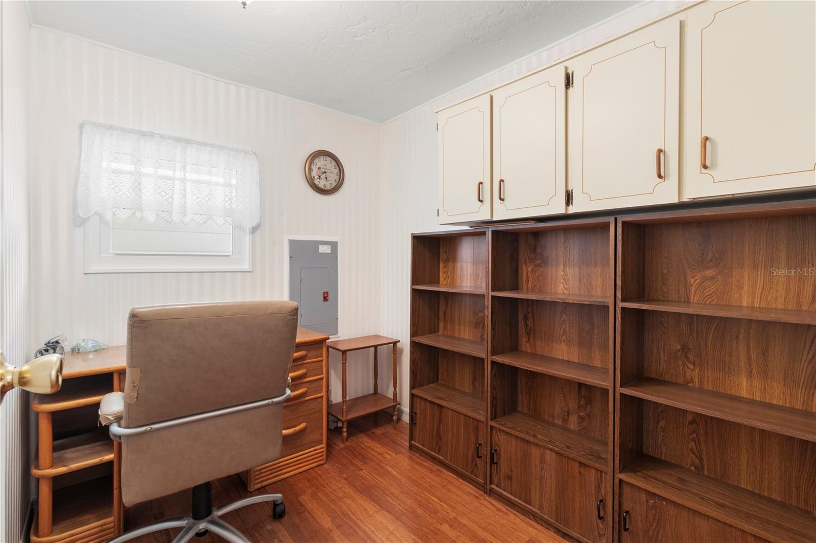 Image 25 of 52 For 117 Heron Court