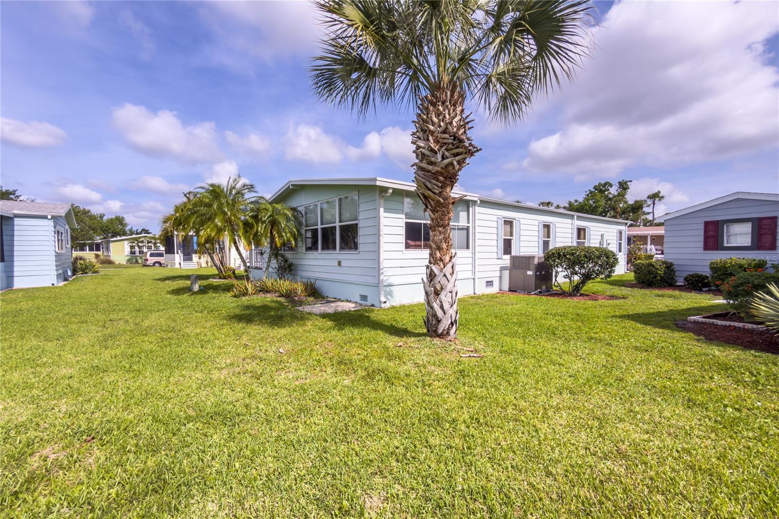 Image 33 of 52 For 117 Heron Court