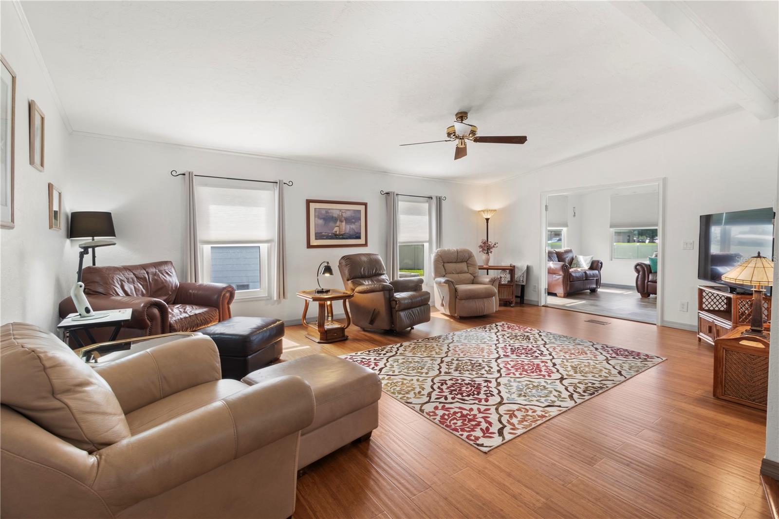 Image 8 of 52 For 117 Heron Court