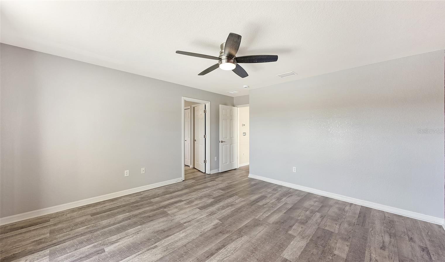 Image 24 of 45 For 7109 Chatum Light Run