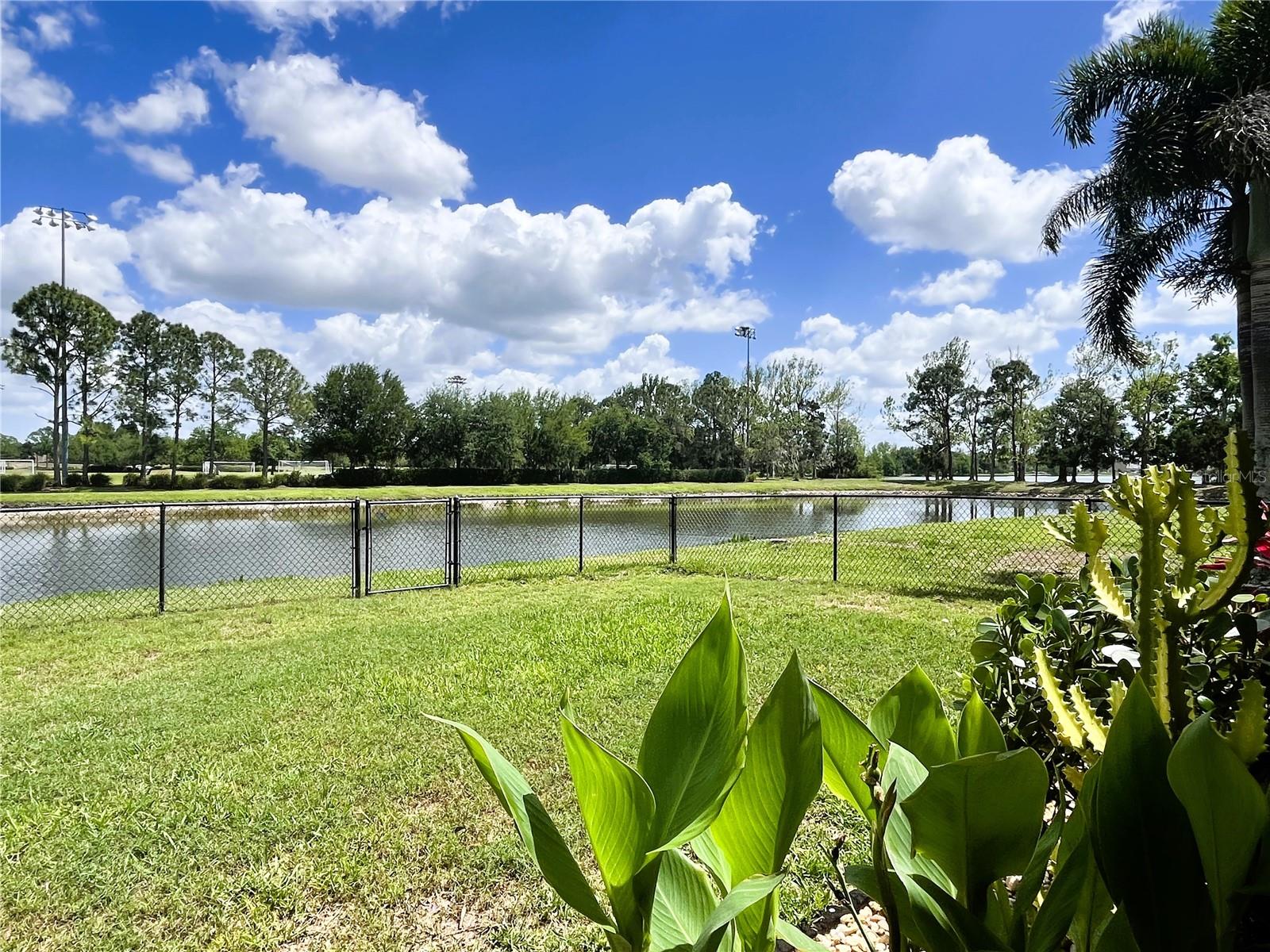 Image 38 of 45 For 7109 Chatum Light Run