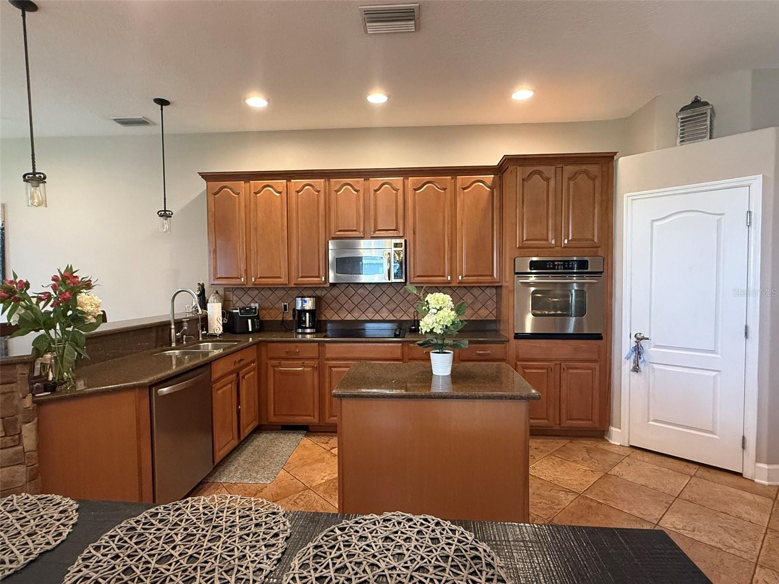 Image 17 of 34 For 4316 70th Avenue E