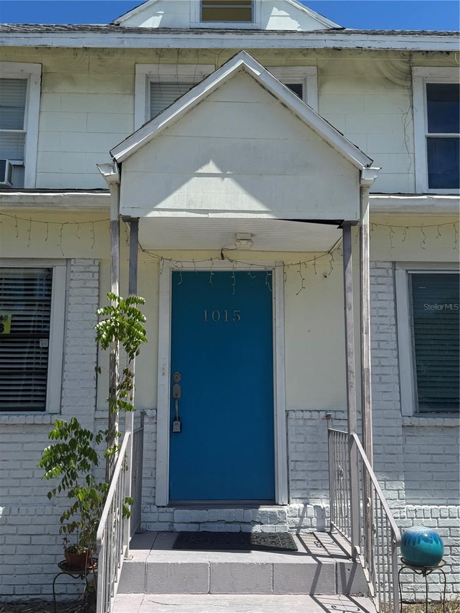 Image 2 of 42 For 1015 12th Street W