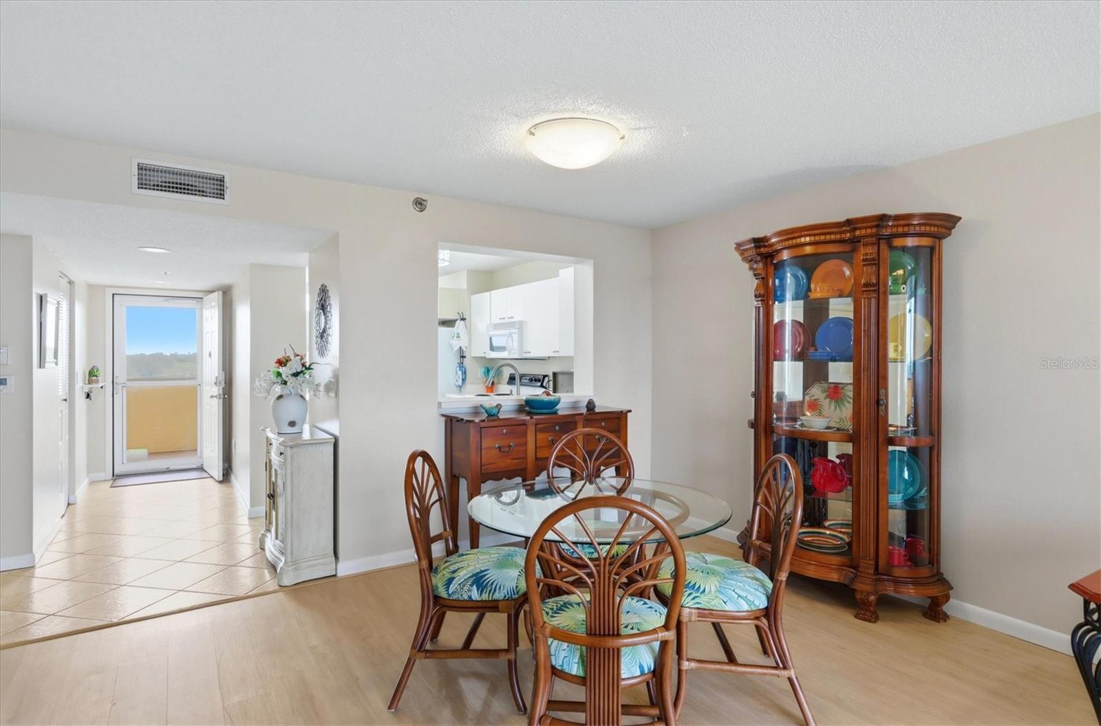 Image 18 of 56 For 3740 Pinebrook Circle 604