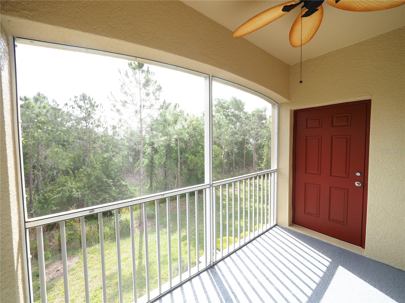 Image 15 of 32 For 8140 Enclave Way 101