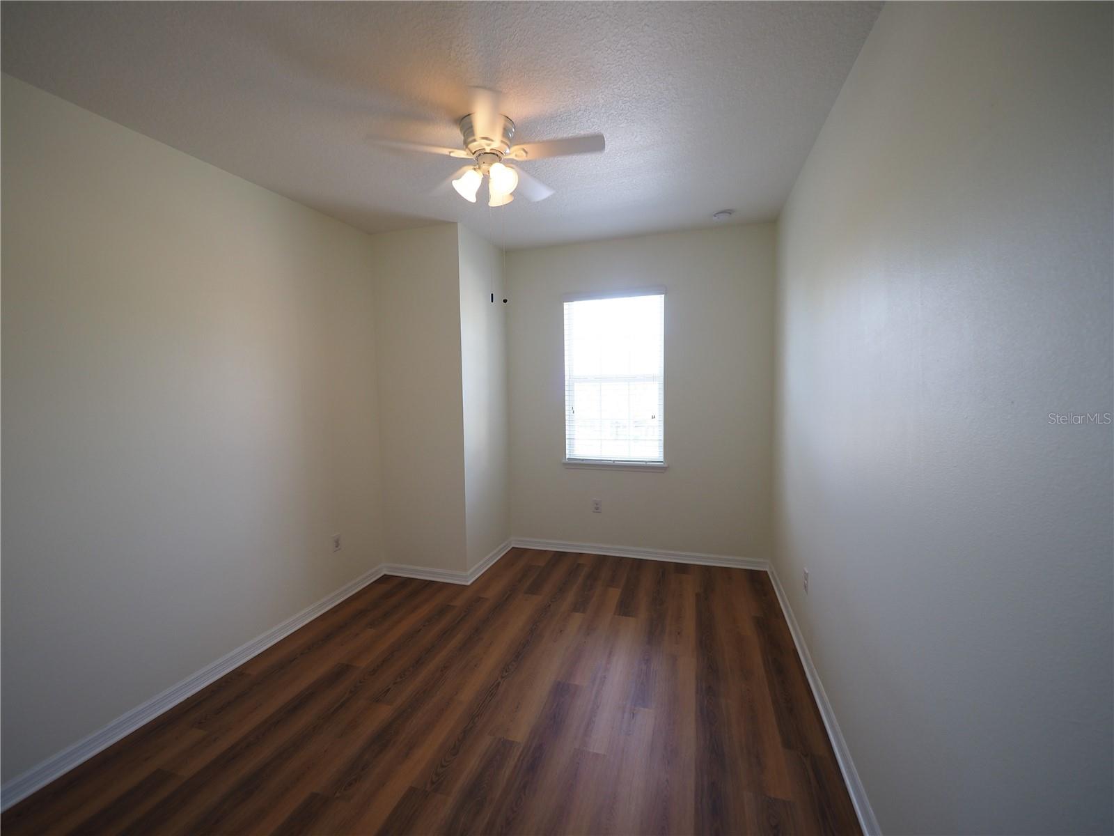 Image 24 of 32 For 8140 Enclave Way 101