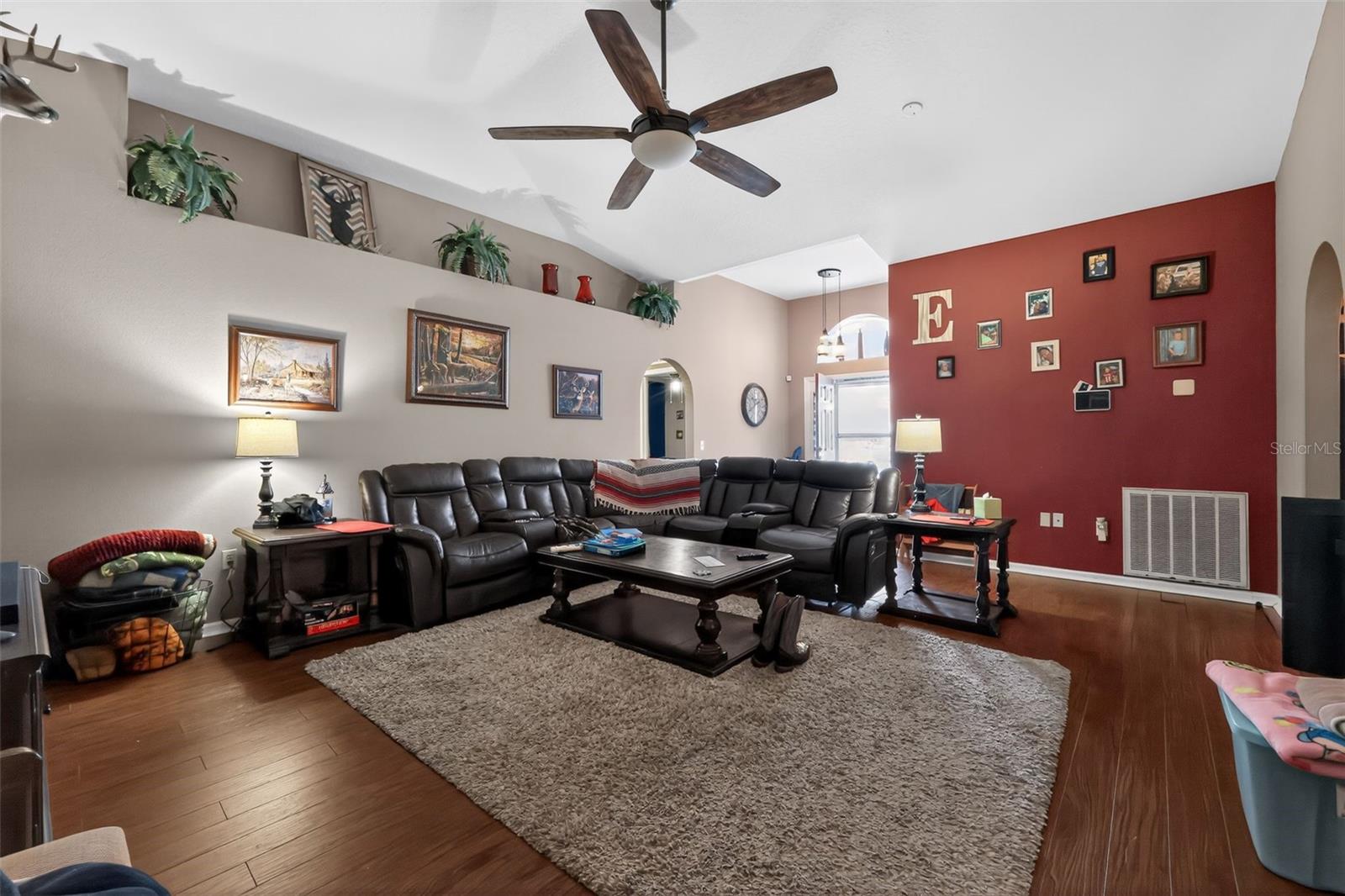 Image 16 of 31 For 321 Squires Grove Drive