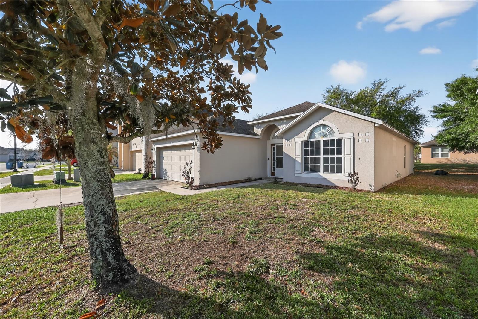 Image 5 of 31 For 321 Squires Grove Drive