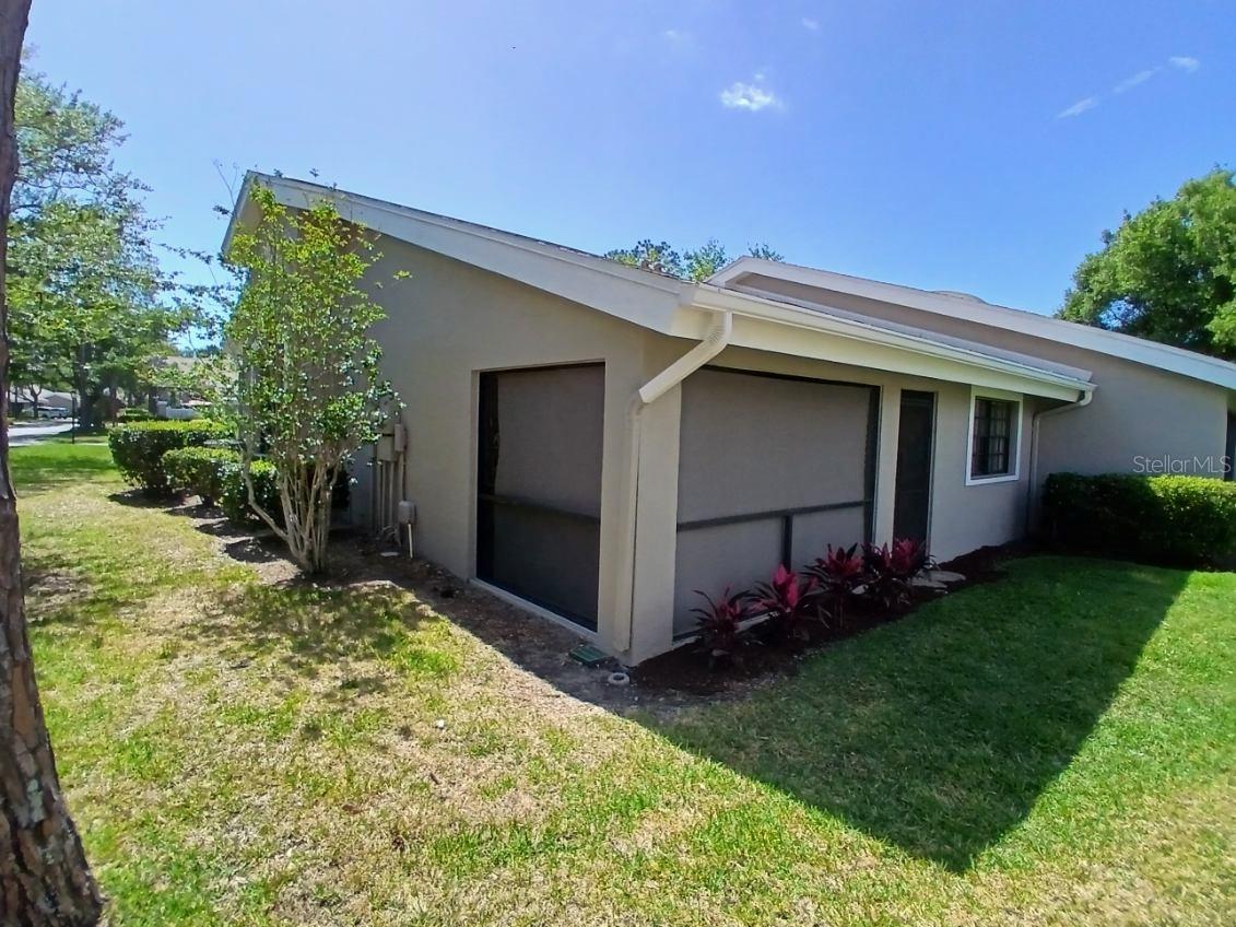 Image 39 of 82 For 5525 Hampstead Heath  43