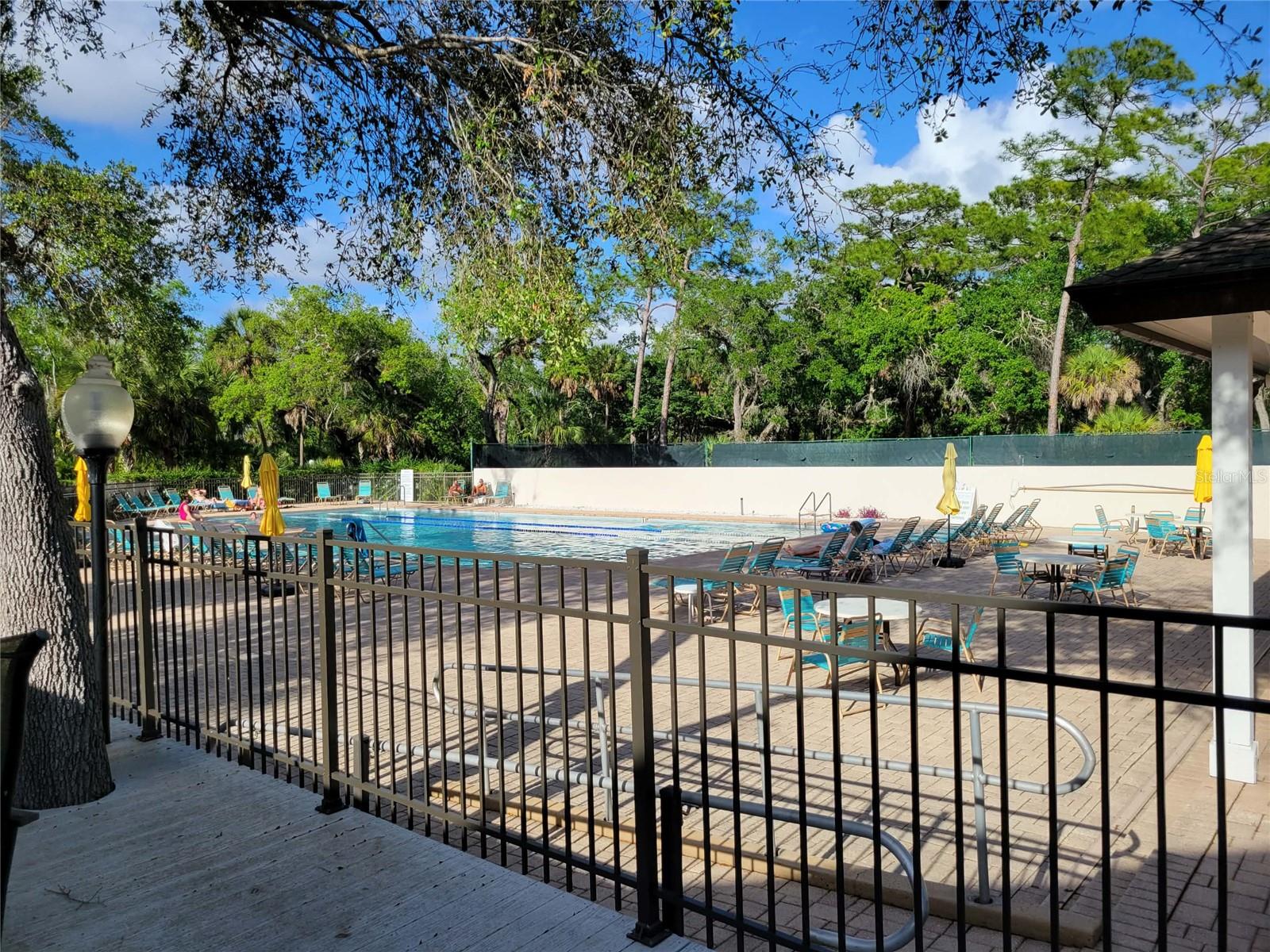 Image 51 of 82 For 5525 Hampstead Heath  43