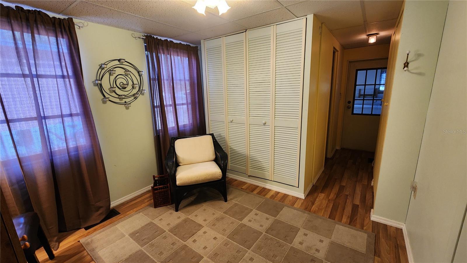 Image 27 of 52 For 3300 26th Avenue E 102