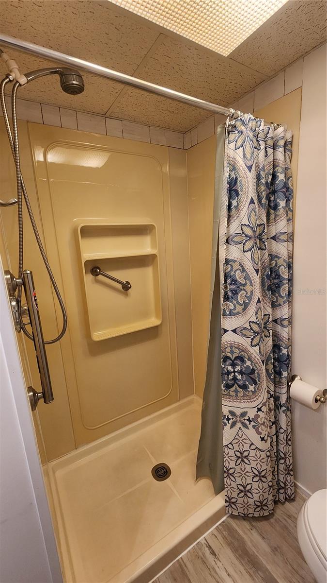 Image 32 of 52 For 3300 26th Avenue E 102