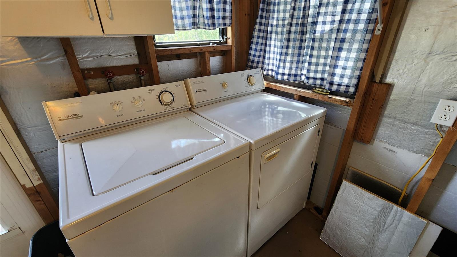 Image 34 of 52 For 3300 26th Avenue E 102