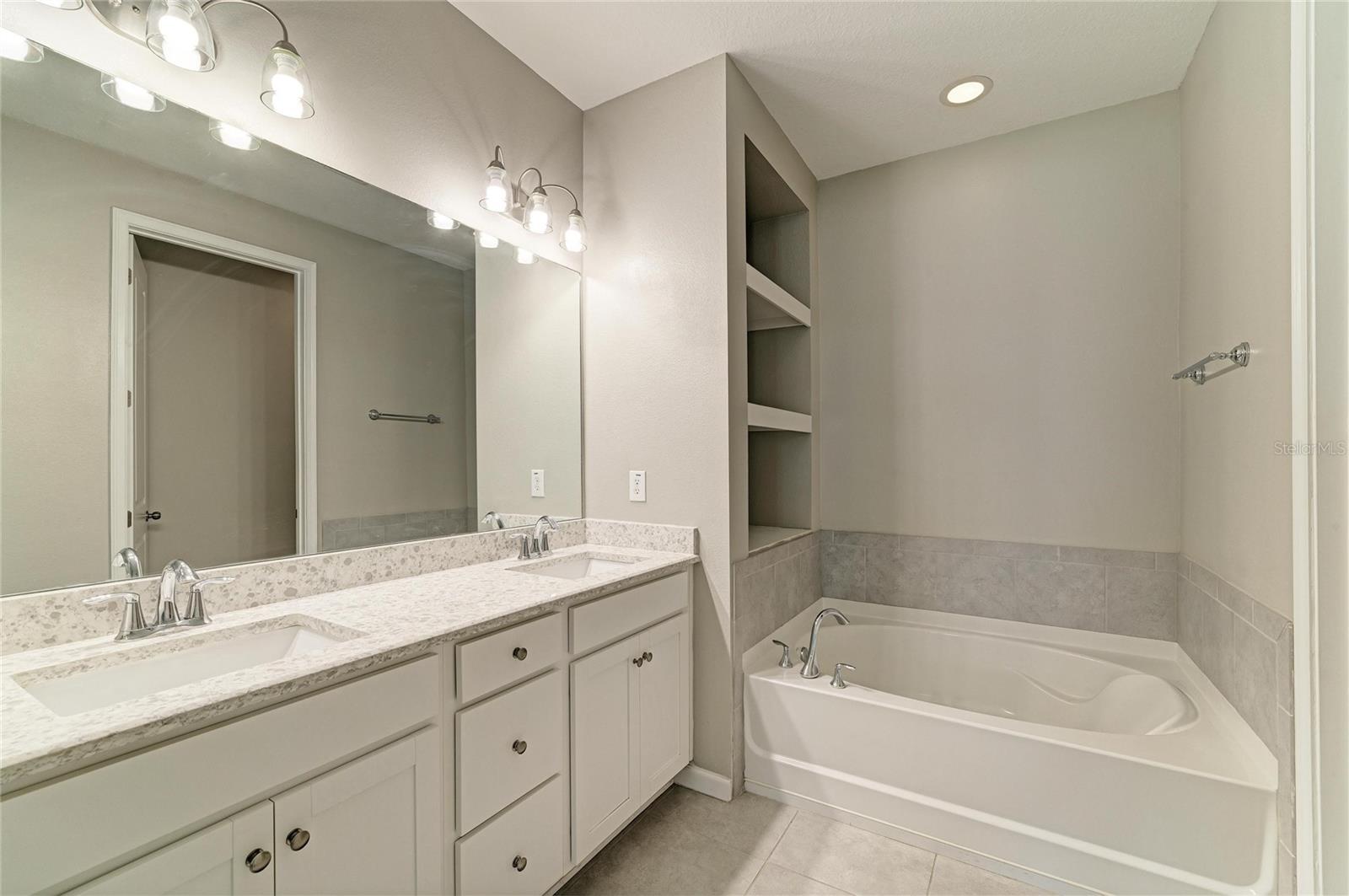 Image 21 of 50 For 11607 Brookside Drive