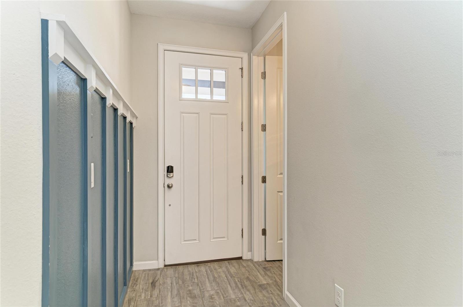 Image 4 of 50 For 11607 Brookside Drive