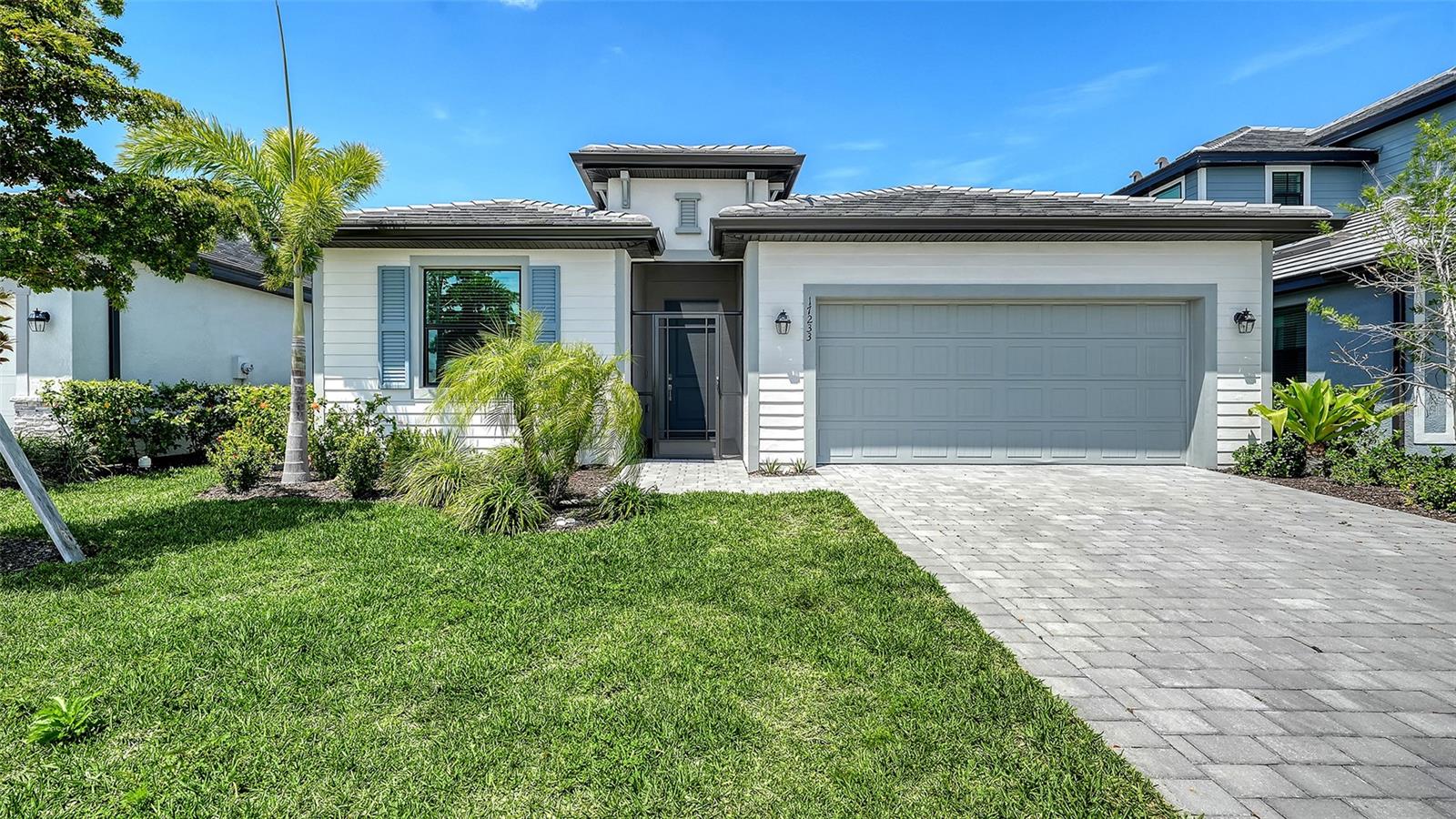 Details for 17233 Moonflower Drive, VENICE, FL 34293