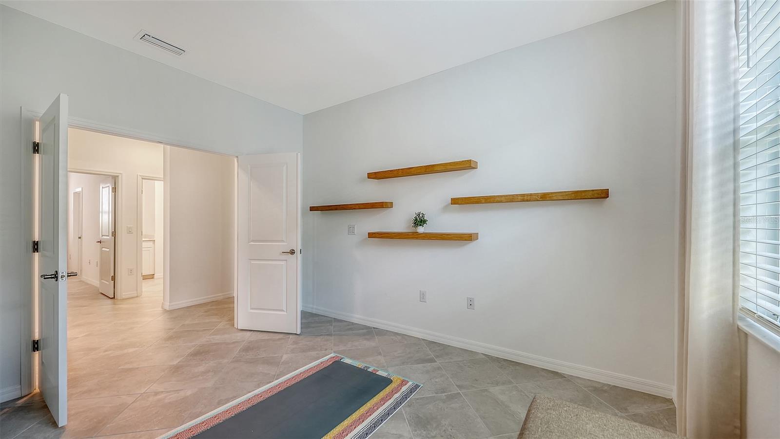 Image 42 of 90 For 17233 Moonflower Drive