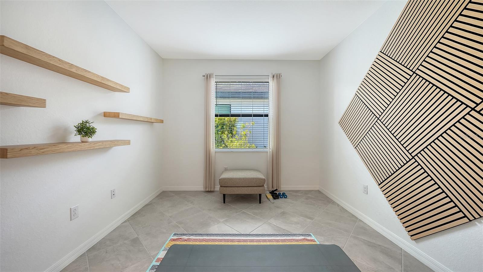 Image 44 of 90 For 17233 Moonflower Drive