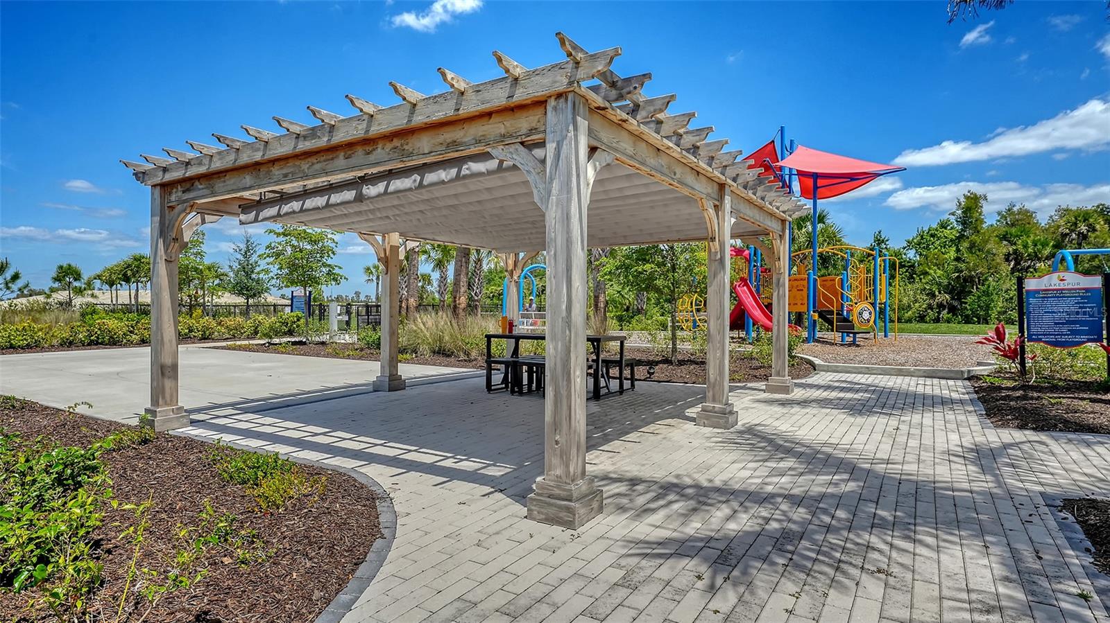 Image 70 of 90 For 17233 Moonflower Drive