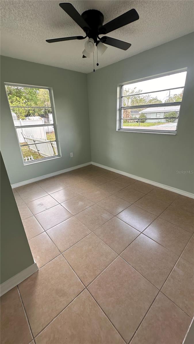 Image 10 of 12 For 2587 Sunrise Terrace