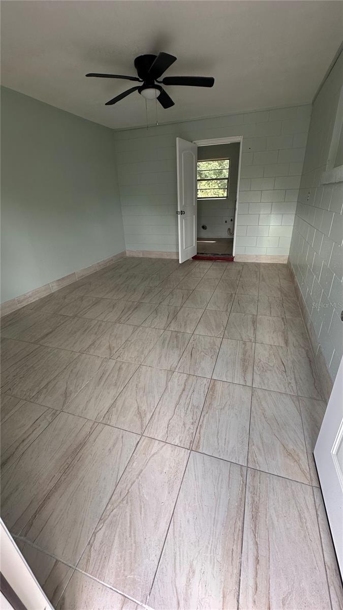 Image 7 of 12 For 2587 Sunrise Terrace