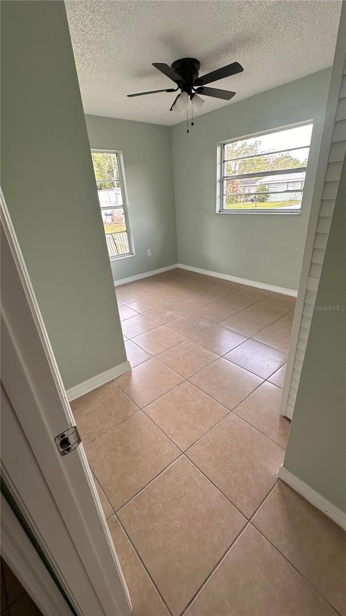 Image 8 of 12 For 2587 Sunrise Terrace