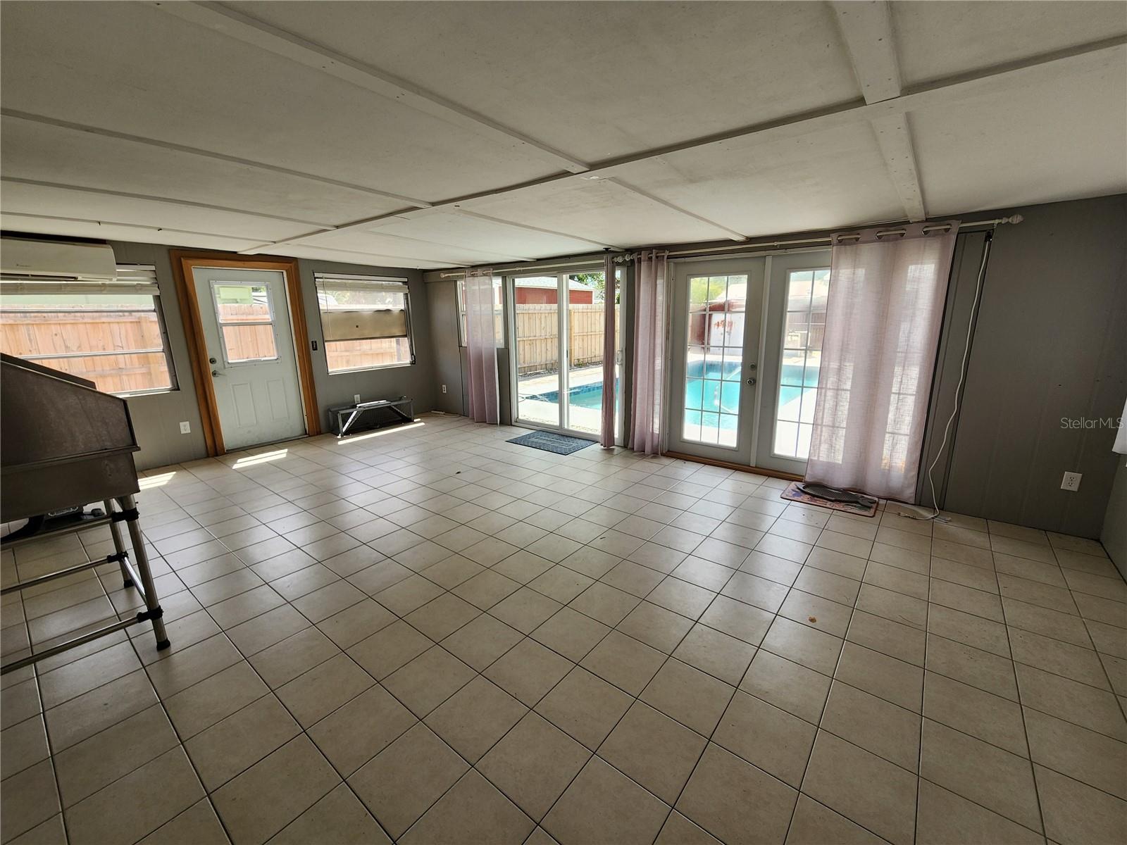 Image 18 of 30 For 3050 8th Street