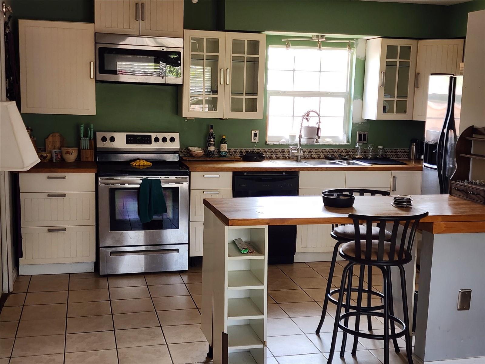 Image 5 of 30 For 3050 8th Street