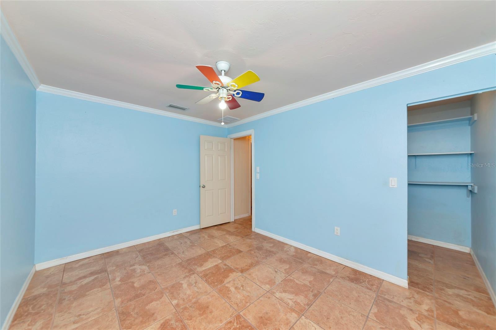 Image 11 of 30 For 2529 Golden Poinciana Place