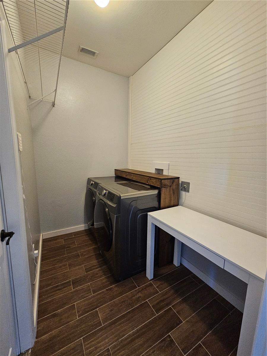 Image 18 of 25 For 12303 Tall Pines Way