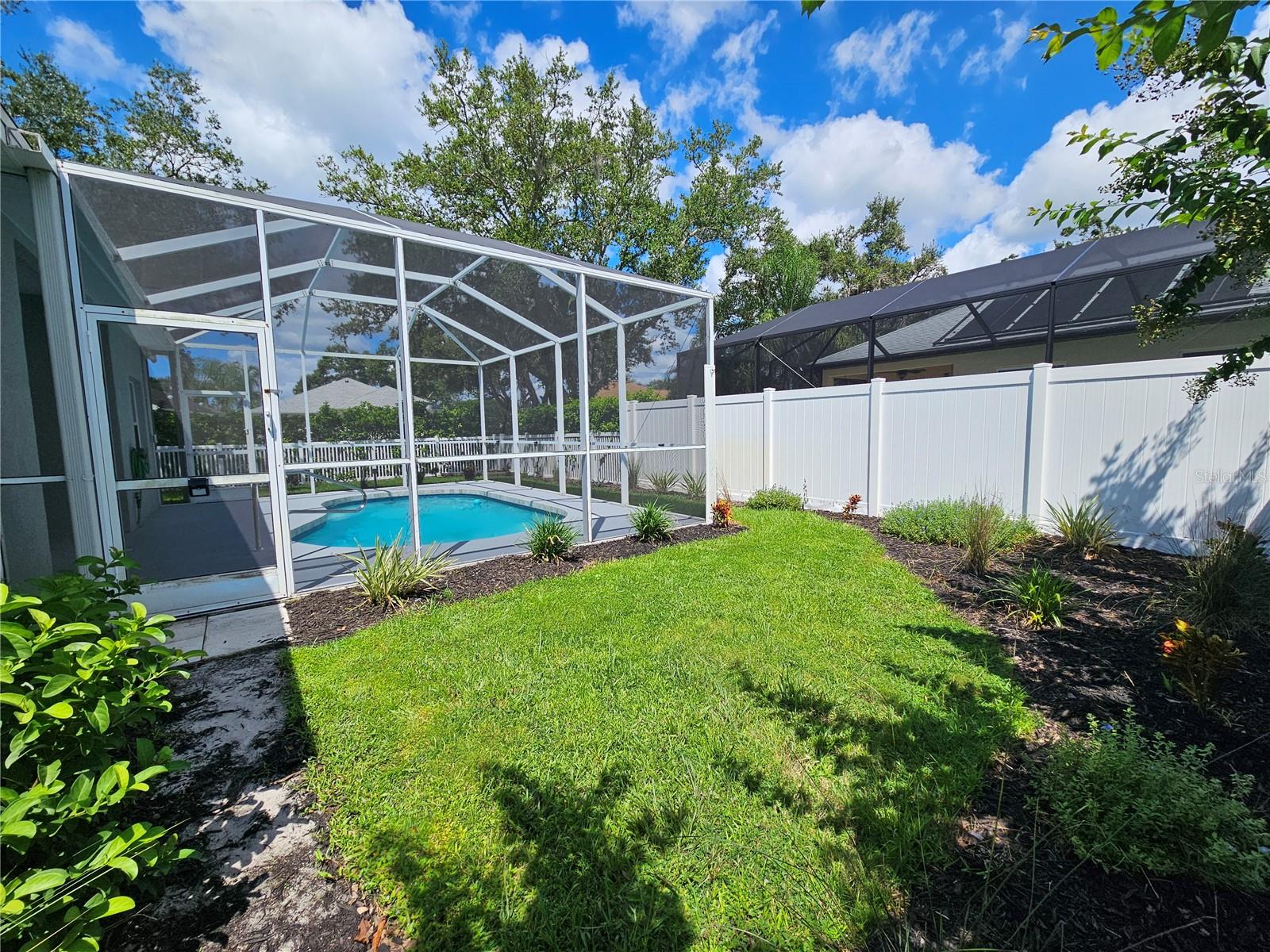 Image 20 of 25 For 12303 Tall Pines Way