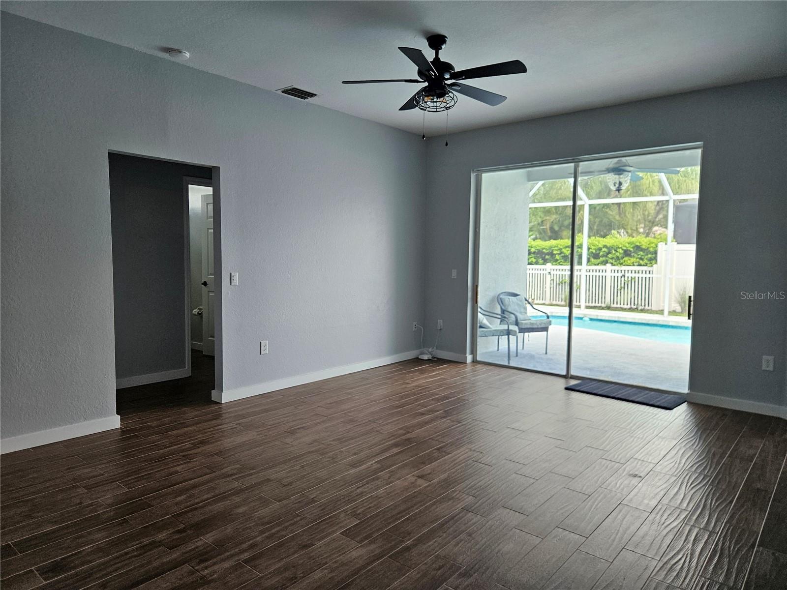 Image 7 of 25 For 12303 Tall Pines Way