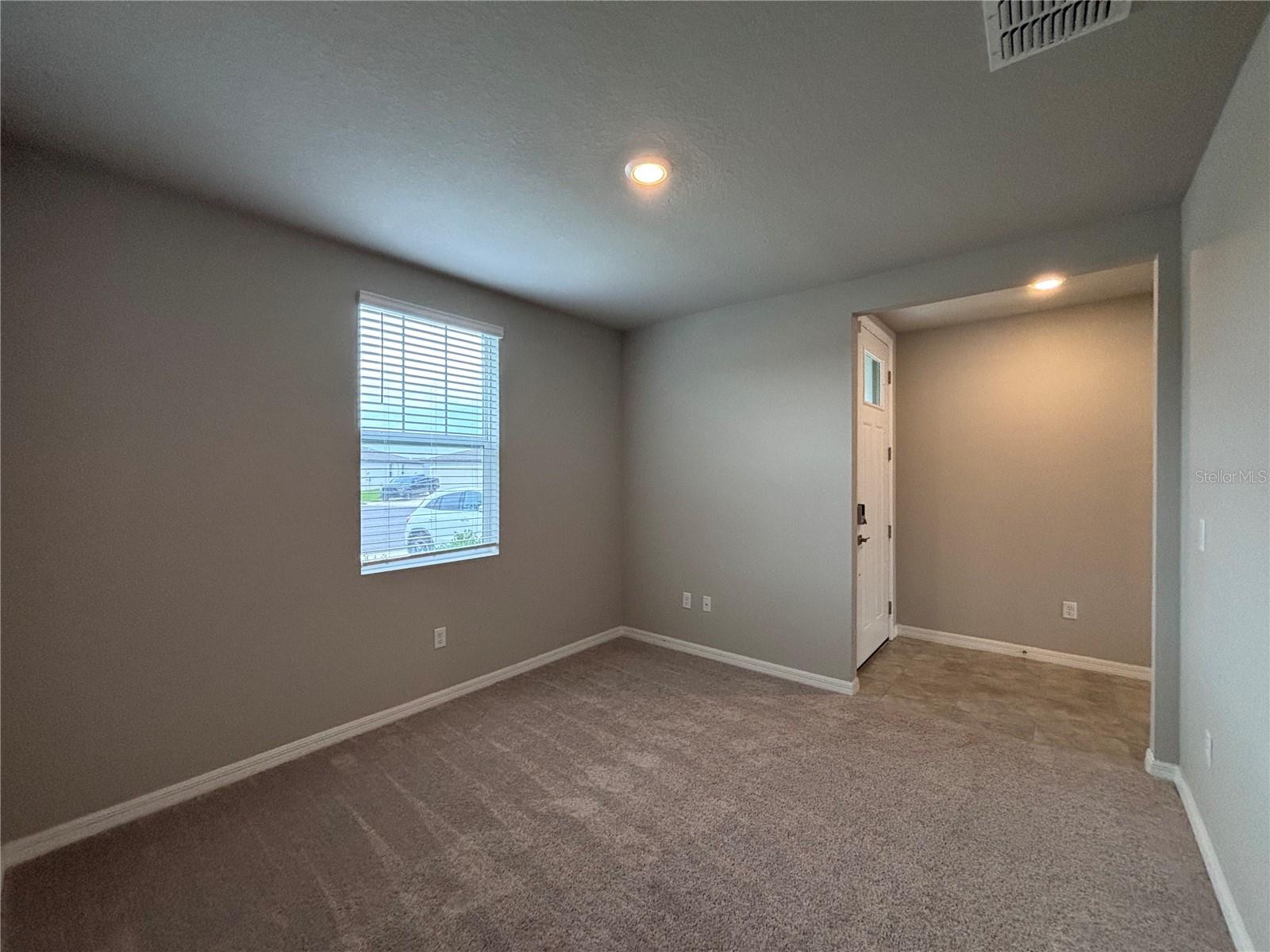 Image 13 of 36 For 7009 Feather River Place