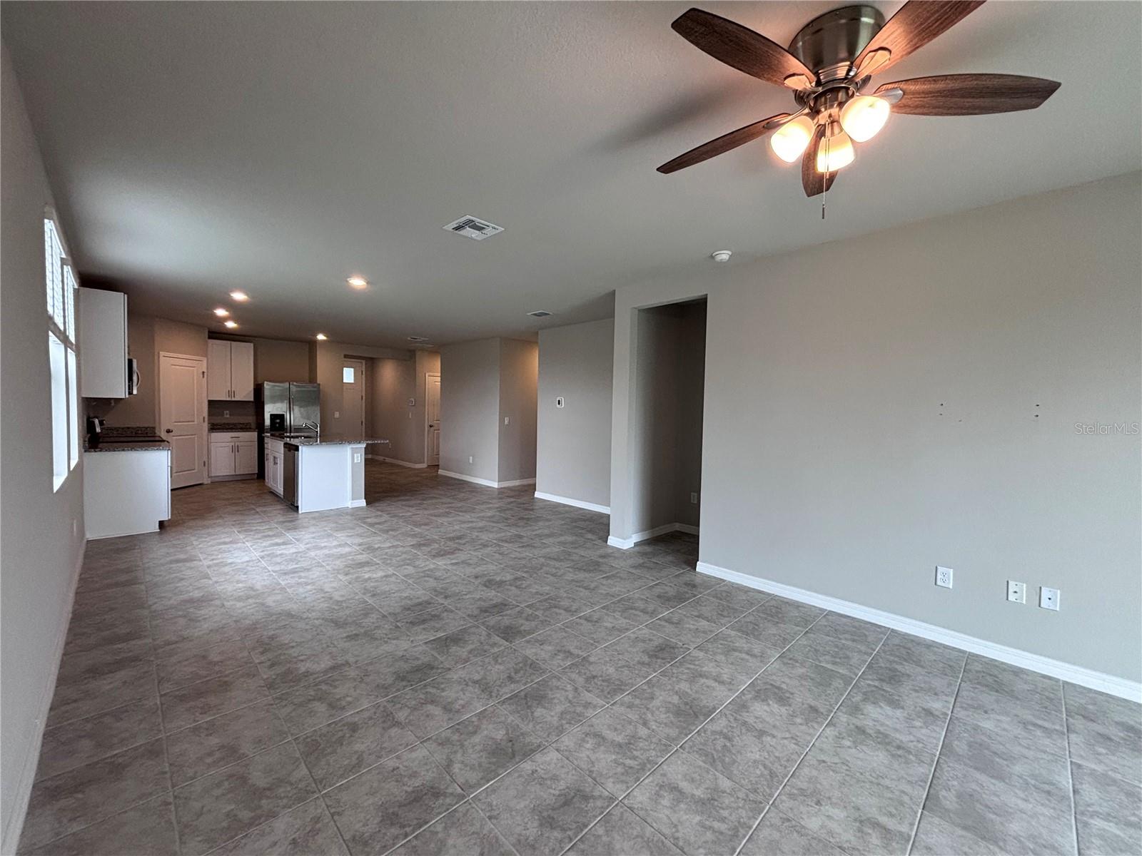 Image 22 of 36 For 7009 Feather River Place