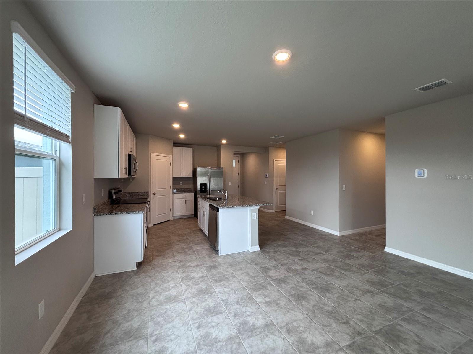 Image 23 of 36 For 7009 Feather River Place