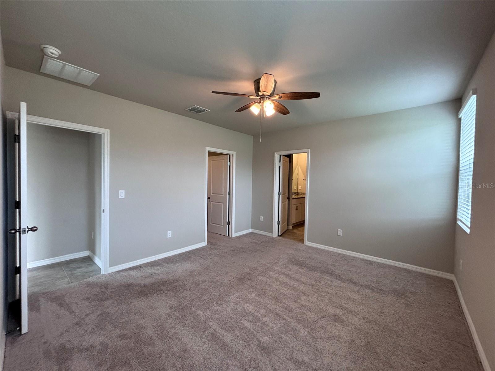 Image 26 of 36 For 7009 Feather River Place