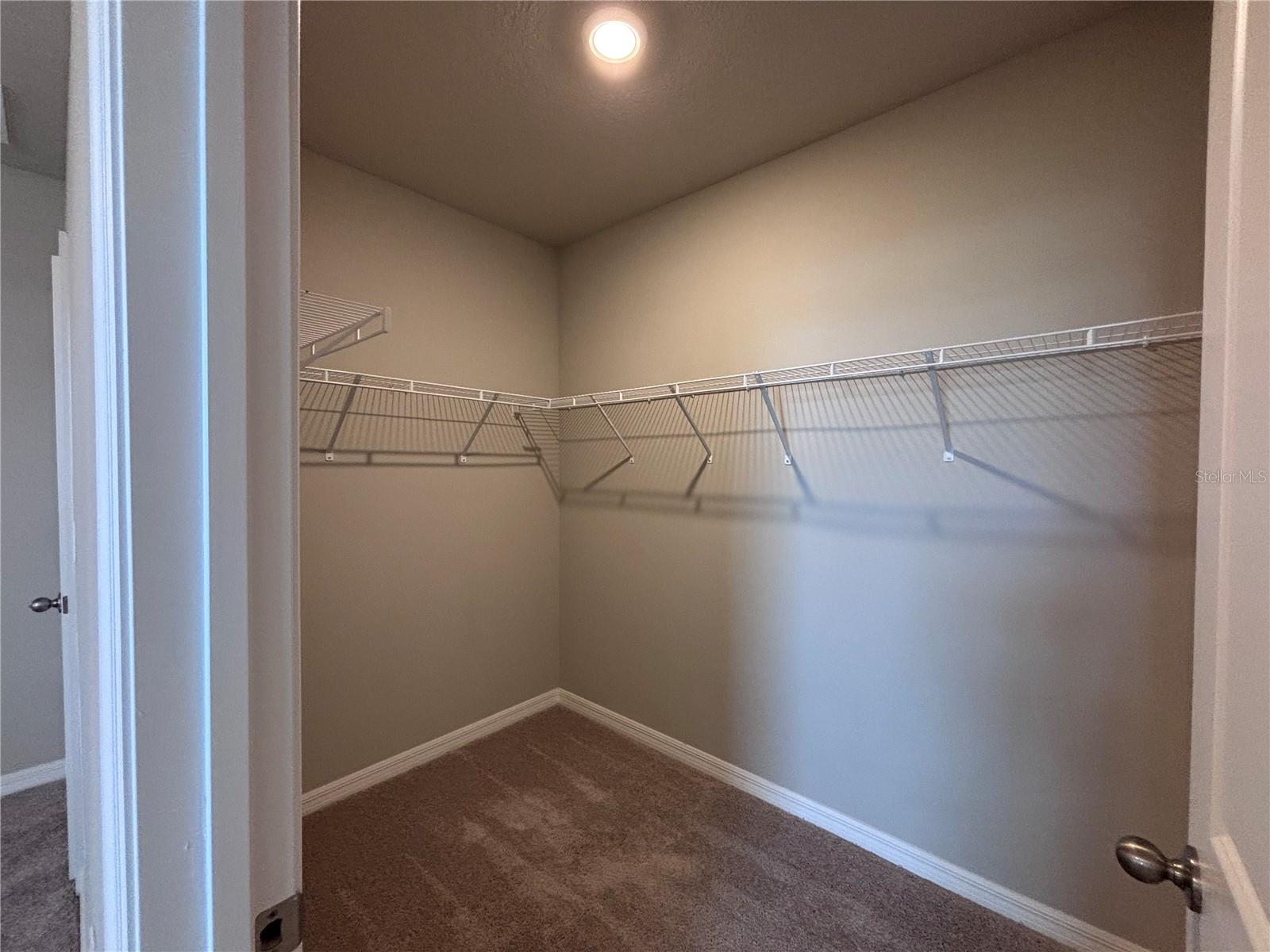 Image 27 of 36 For 7009 Feather River Place