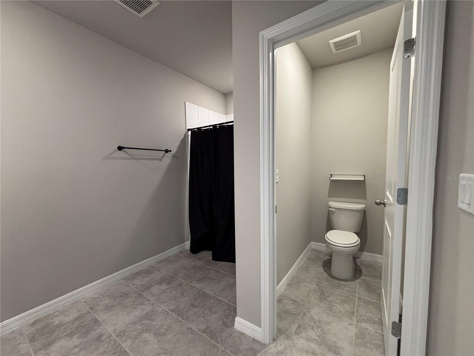 Image 28 of 36 For 7009 Feather River Place