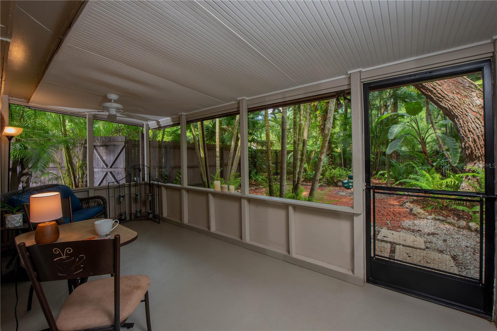 Image 11 of 22 For 1631 Bonita Lane  C