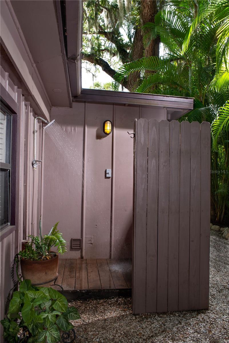 Image 13 of 22 For 1631 Bonita Lane  C