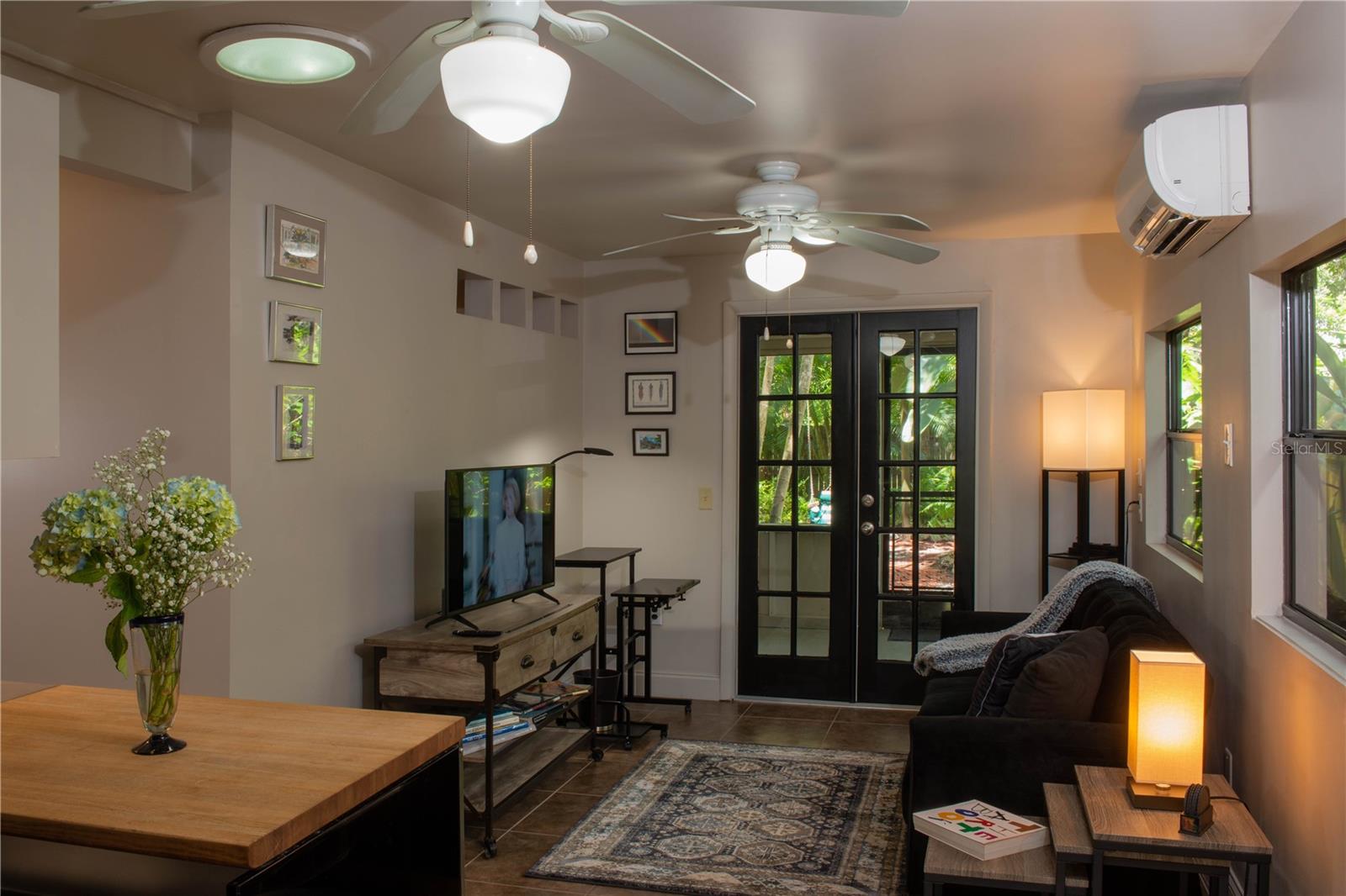 Image 4 of 22 For 1631 Bonita Lane  C