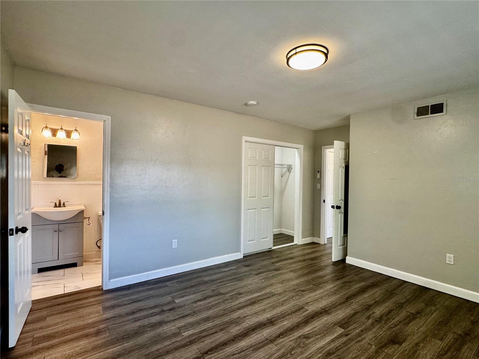 Image 9 of 15 For 2624 Sunnybrook Drive