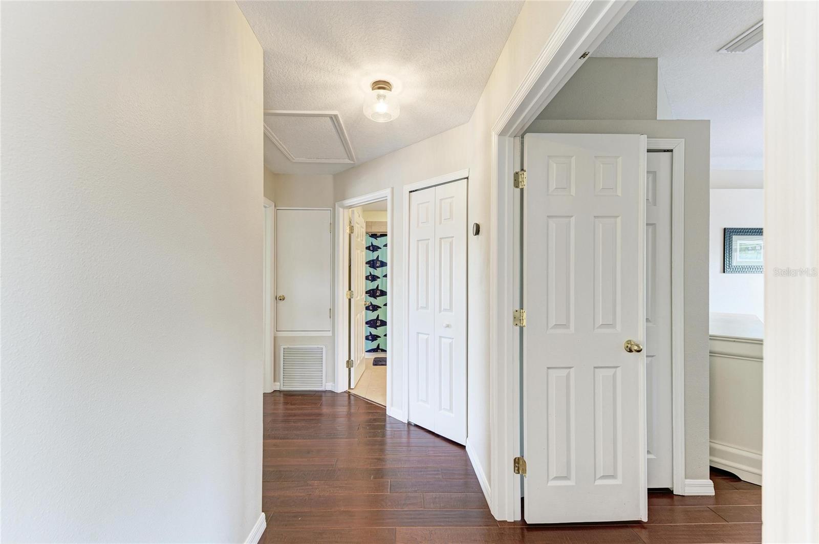 Image 28 of 54 For 6123 Blue Runner Court