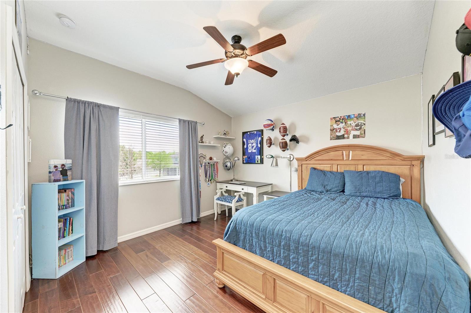 Image 37 of 54 For 6123 Blue Runner Court