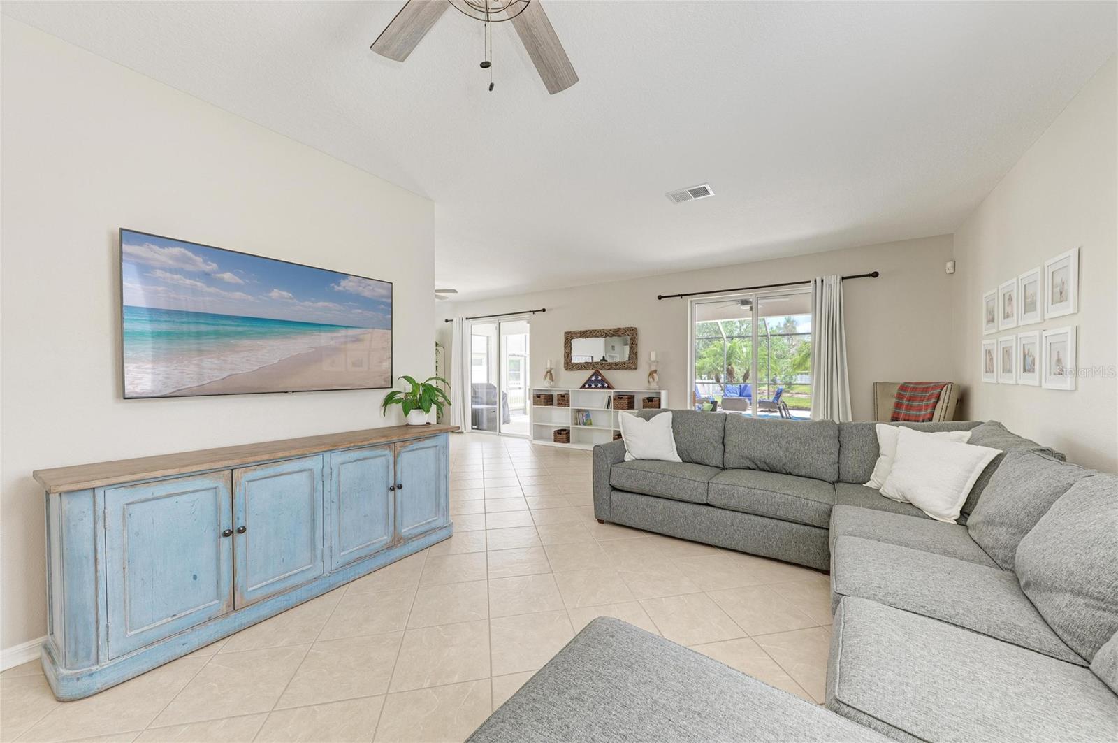 Image 8 of 54 For 6123 Blue Runner Court