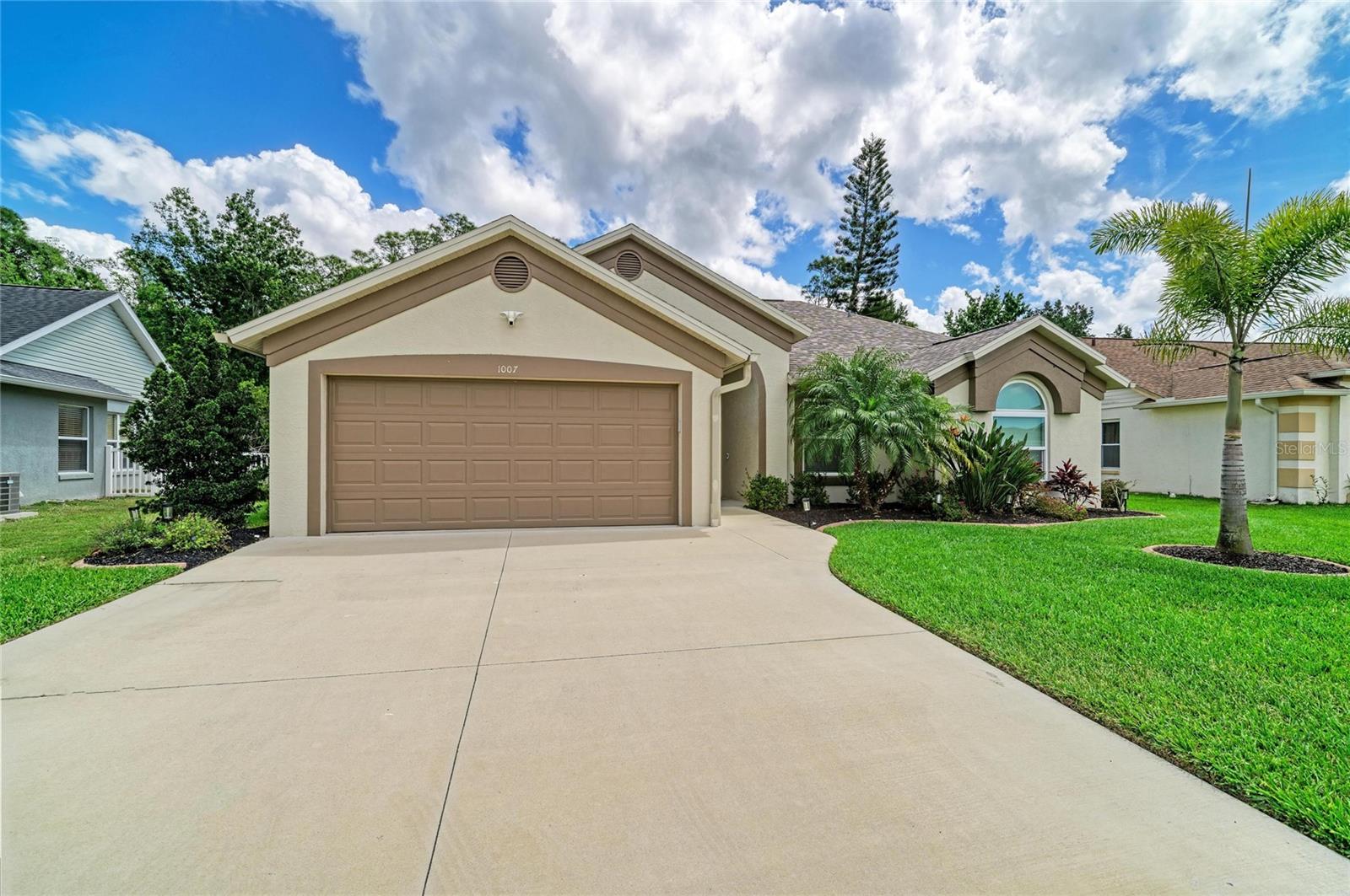 Image 2 of 57 For 1007 50th Street E